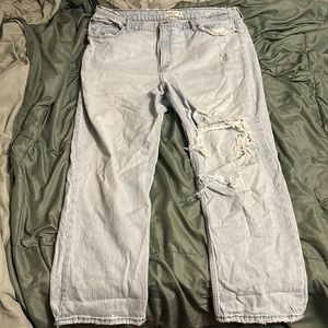 BRAND NEW ABERBROMBIE & FITCH JEANS